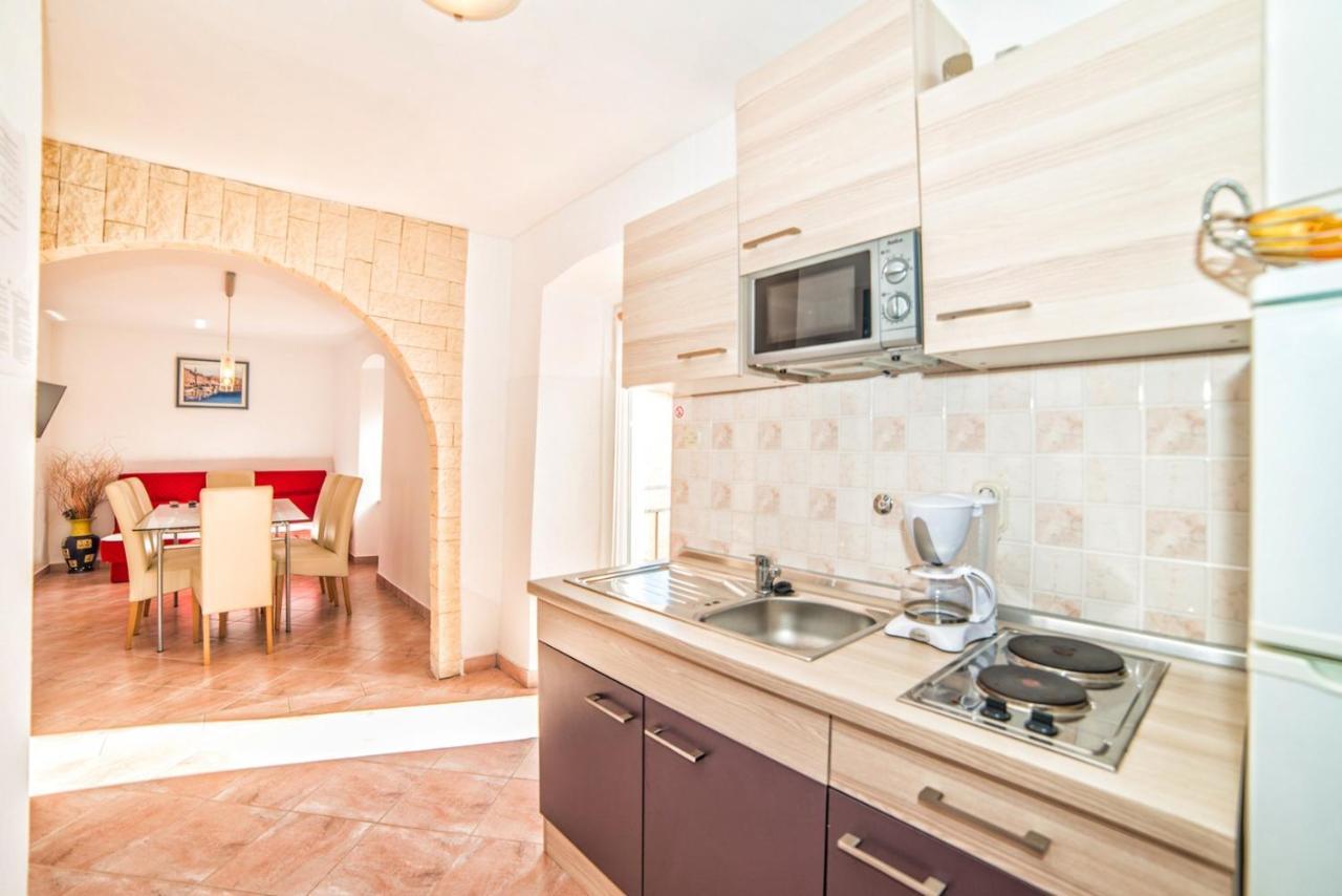 Apartments Salcinovic Medulin Exterior foto